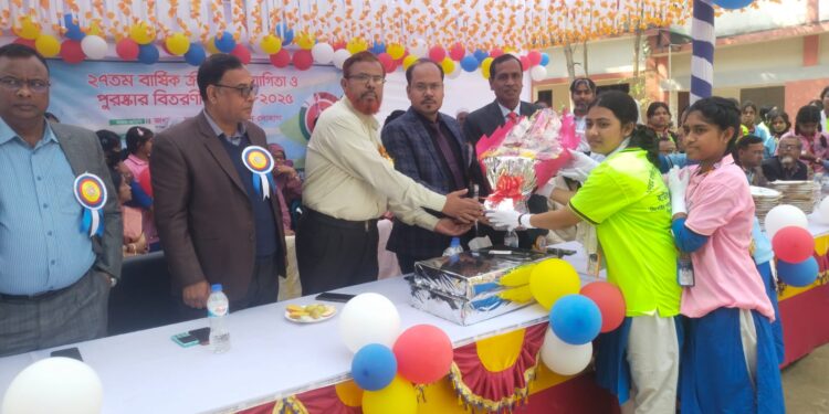 সিংগাইর বালিকা উচ্চ বিদ্যালয়ে বার্ষিক ক্রীড়া প্রতিযোগিতা অনুষ্ঠিত
